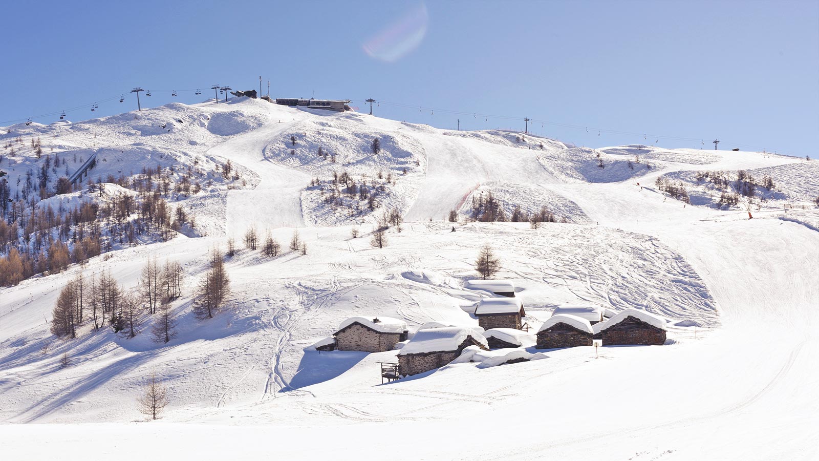   Skiing in Valtellina: Adrenalin and Breathtaking Views